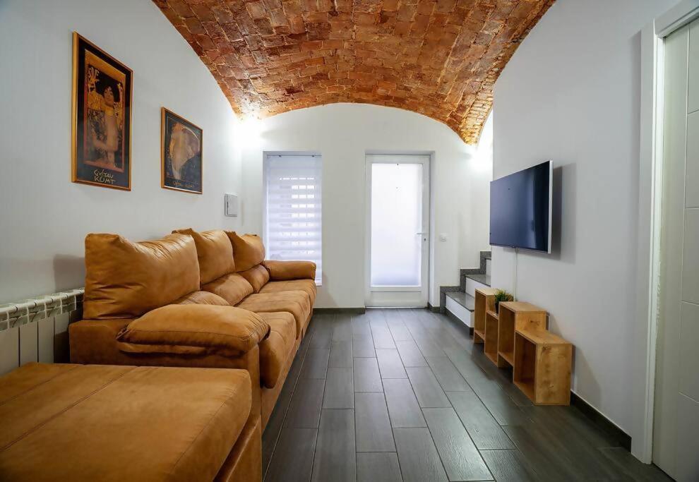 El Castuo Centro Historico Con Parking Apartment Caceres Exterior photo